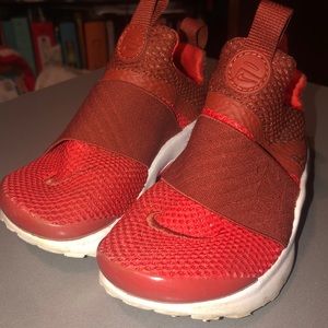 Nike Shoes - Sneakers Nike Shoes - Sneakers